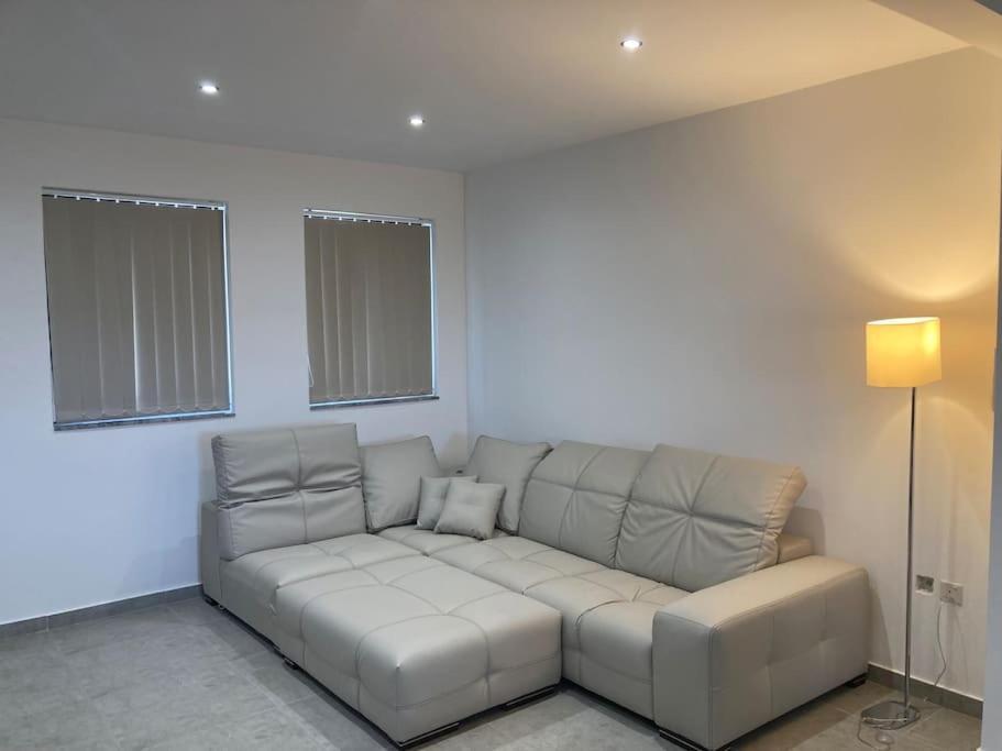 شقة Elegant Maisonette In Malta By Assetflow Pro مارساسكالا المظهر الخارجي الصورة