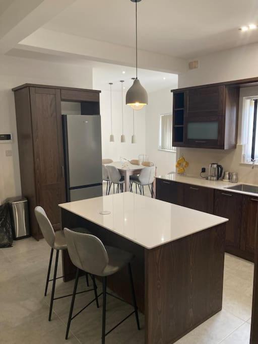 شقة Elegant Maisonette In Malta By Assetflow Pro مارساسكالا المظهر الخارجي الصورة